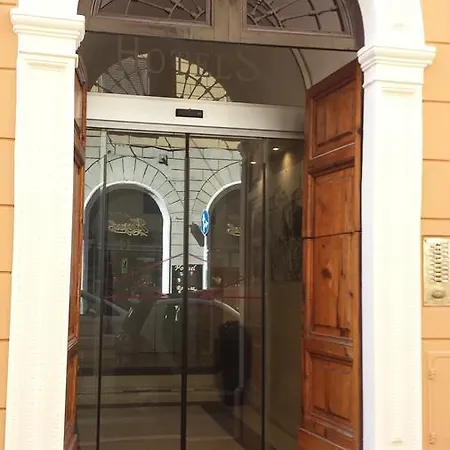 La Luna Romana 3*