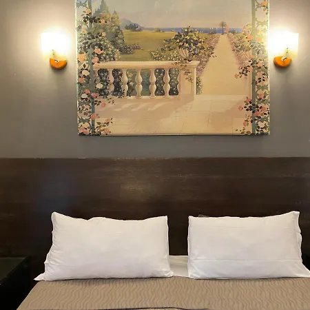 La Luna Romana Guest house 3*