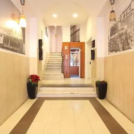 La Luna Romana 3*